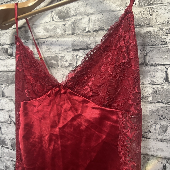 EUC Women's Scarlet Lace Chemise Pajama Set Size XXL - Picture 3 of 16